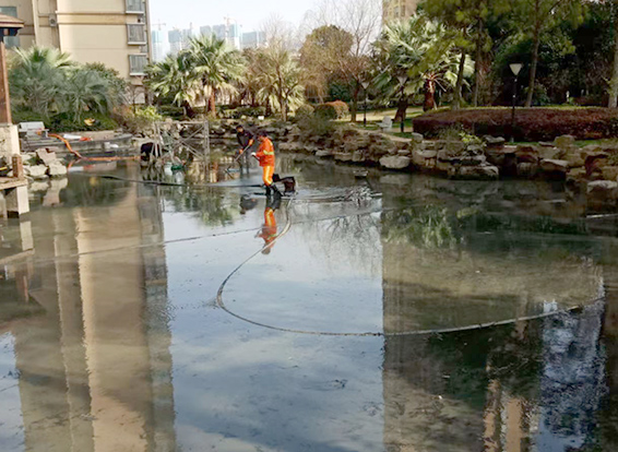 抚松景观池淤泥清理